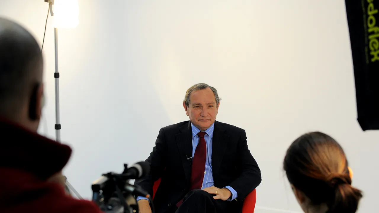 George Friedman: Aţi fost obişnuiţi să gândiţi în termeni de structuri şi alianţe, trebuie să luaţi în considerare o politică independentă