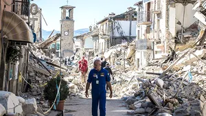 DECLARAŢIA ZILEI: Martor la cutremur: 