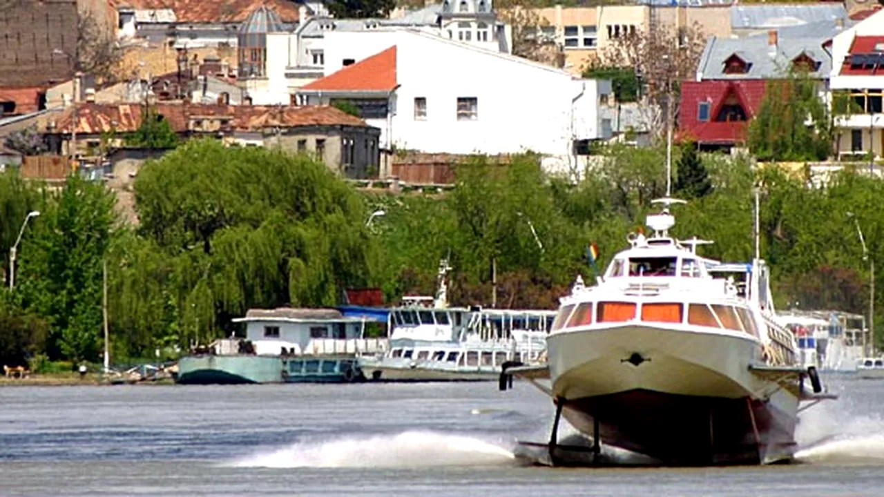 Croazierele pe Dunăre au adus în 2009 circa 110.000 de turişti în România