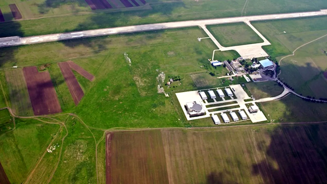 Aeroportul Suceava a fost închis pentru modernizare. Cât vor costa lucrările şi când va fi redeschis