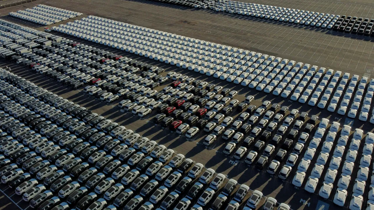 Reuters: India plănuiește să reducă tarifele vamale pentru autoturisme cu 70% în cadrul acordului comercial cu UE