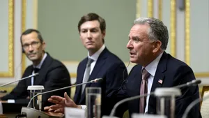 „Un acord murdar care va costa scump Europa”: negocierile secrete SUA–Rusia pentru gazul rusesc și reacția Germaniei