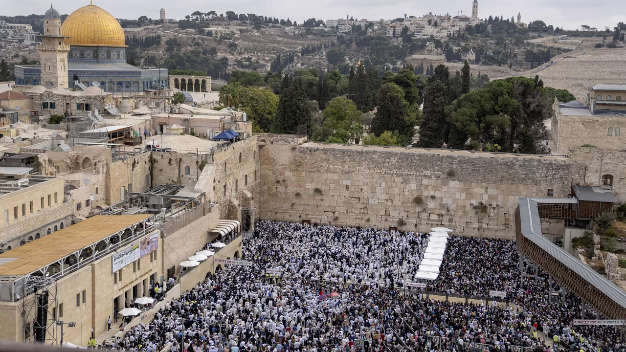 Într-o foarte mare proporţie, pelerinii români aflaţi în ultimele zile în Israel s-au întors cu bine