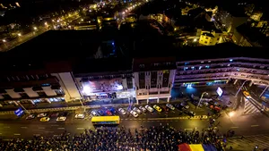 GALERIE FOTO Protestele românilor din străinătate/ Manifestaţii la Sofia, Chişinău, Roma, Paris, Valletta, Bruxelles, Luxemburg şi Budapesta, în sprijinul manifestaţiilor din România