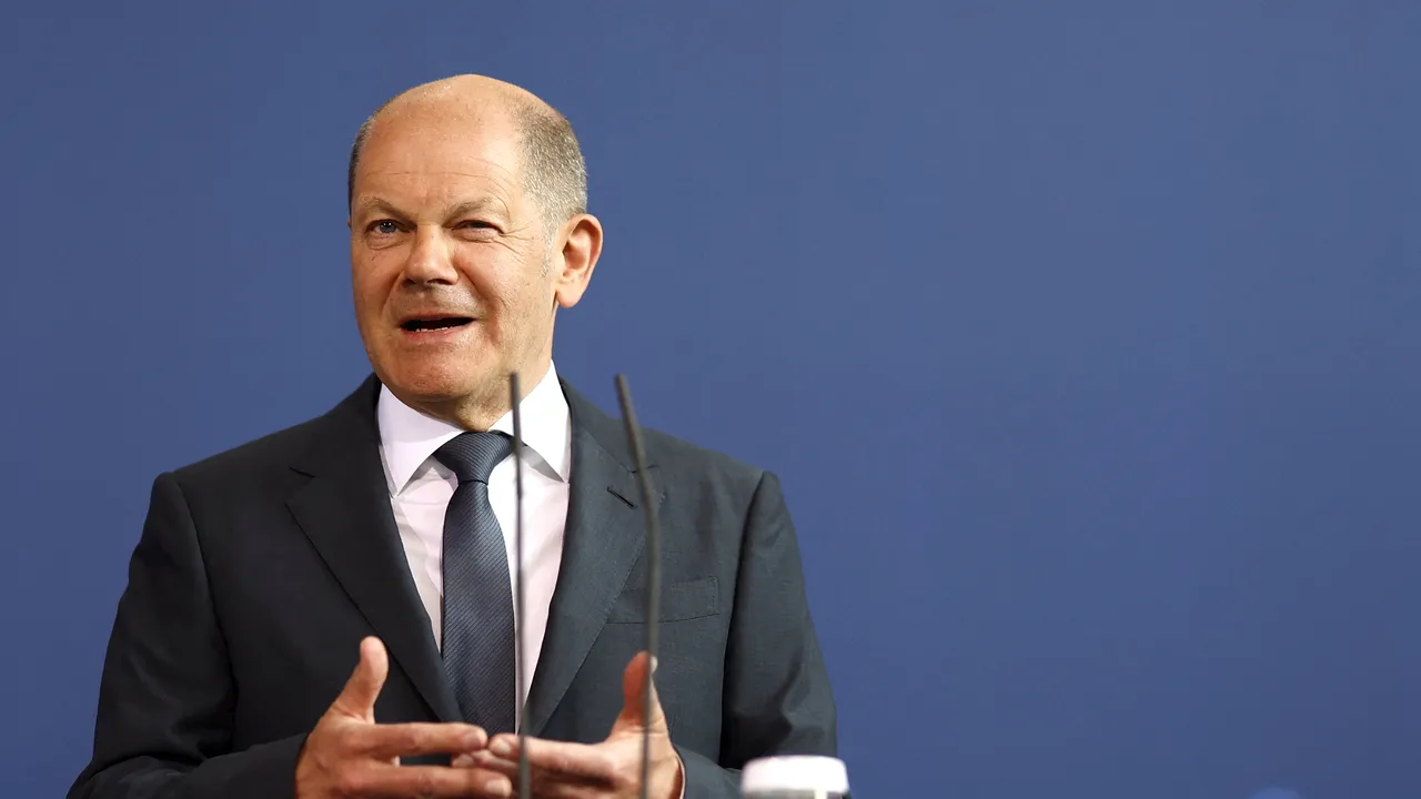 Olaf Scholz: Putin va fi probabil capabil să menţină o ofensivă pentru 