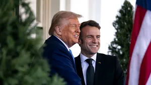 Macron: UE este pregătită să devină partener „mai puternic” al SUA în materie de apărare