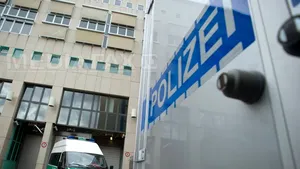 Doi presupuşi susţinători ai grupului Stat Islamic, arestaţi în Germania