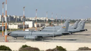 F-22, portavioane și sute de rachete Tomahawk: SUA, pregătite de atac asupra Iranului?