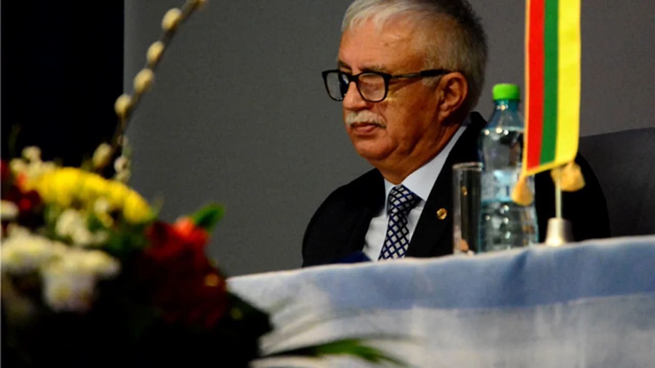 Zegrean: Modificarea perioadei de reţinere nu poate face obiectul revizuirii Constituţiei