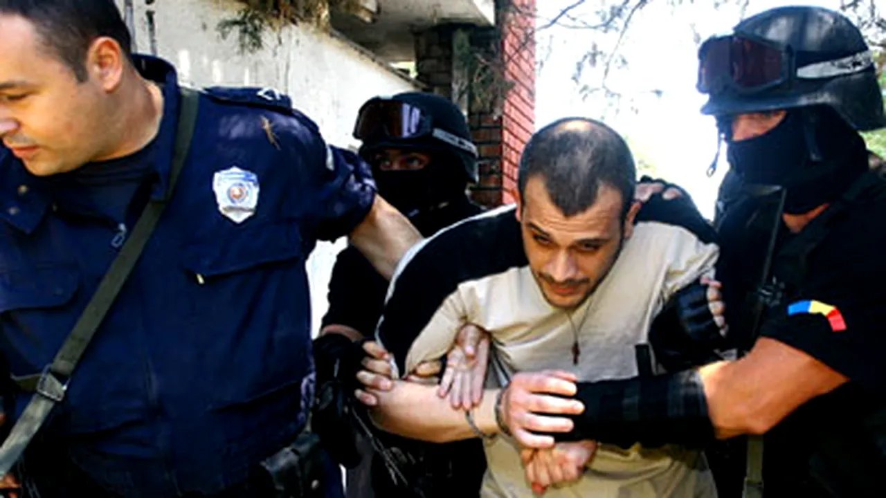 Autorul triplului asasinat din Calea Giuleşti, condamnat definitiv la detenţie pe viaţă