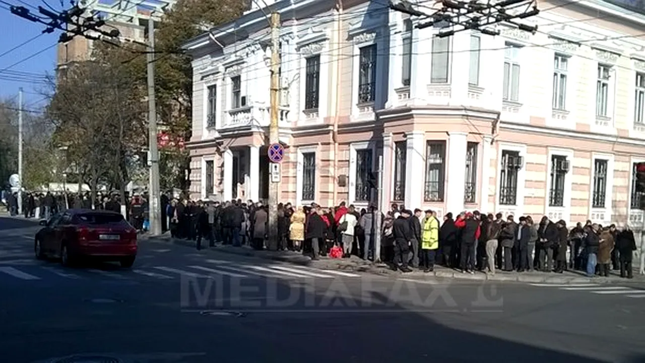BEC: Nu există impedimente legale pentru organizarea de noi secţii în străinătate. Competenţa e a MAE. Reacţia Ministerului Afacerilor Externe