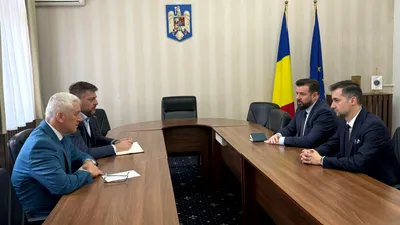 POLITIC Președintele AEP, discuții cu reprezentantul TikTok despre combaterea conținutului manipulator