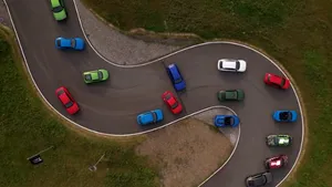 Audi lansează o nouă maşină. Bolidul va avea 394 de cai putere