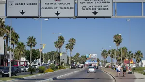 O autostradă din Marea Britanie, ÎNCHISĂ după descoperirea unei bombe din Al Doilea Război Mondial şi mai multe case au fost evacuate