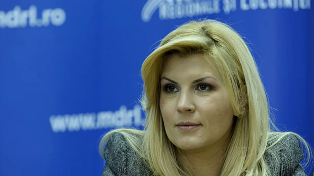 Udrea: Eu şi foarte mulţi colegi am decis să donăm salariul până la sfârşitul anului
