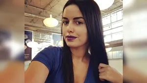 Un plic cu valută a fost găsit într-un dosar de autorizaţie de construcţie. Ar fi implicată fiica unui cunoscut om de afaceri