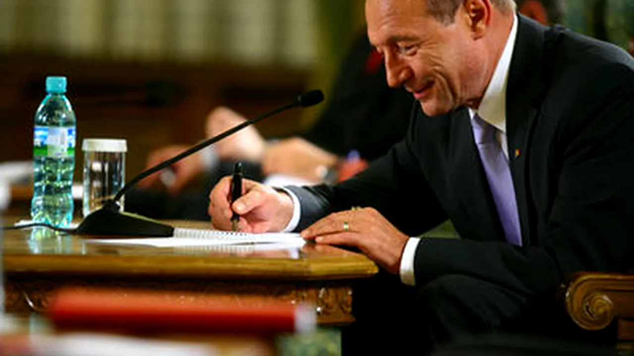 Romanian President Promulgates Simplified Citizenship Procedures Law