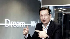 Microsoft: În acest an, 50% din veniturile noastre vor fi generate de platforma de cloud. Companiile din energie & utilităţi, farma, retail şi sectorul financiar au cele mai multe proiecte de acest gen