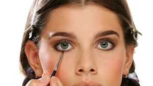 Remedii pentru ochii umflaţi