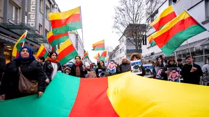 Mii de persoane au protestat în Hanau împotriva extremismului şi rasismului. VIDEO