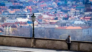 Bloomberg: Estul Europei se îndreaptă către cea mai mare criză economică de la căderea comunismului