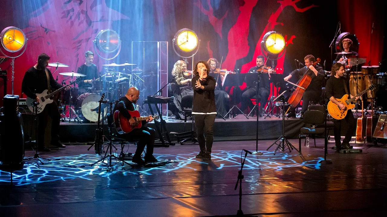 Alternosfera continuă seria de concerte Theatroll | Corbul Troian 