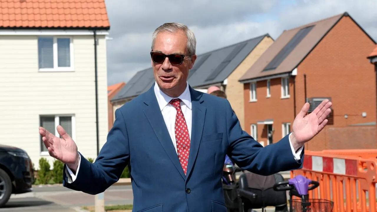 Nigel Farage, cel mai popular lider politic din UK, este anchetat pentru un cadou de 5 milioane de lire sterline. Cine i l-a oferit