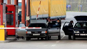 Românii au nevoie de viză pentru R. Moldova, de la miezul nopţii