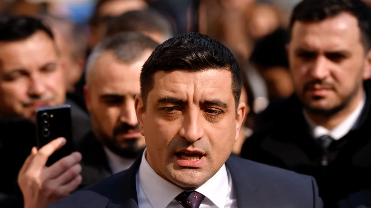 George Simion: Avem nevoie de democraţie, toată lumea s-a trezit şi e cu ochii pe noi