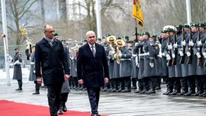 Ilie Bolojan, în Germania: Traversăm o perioadă de incertitudini