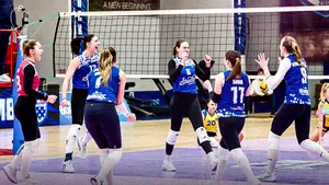 CSM București învinge Corona Brașov și egalează seria din sferturile Diviziei A1 la volei feminin