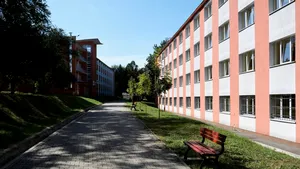 Controale ANPC în campusurile universitare: Şapte unităţi, închise temporar
