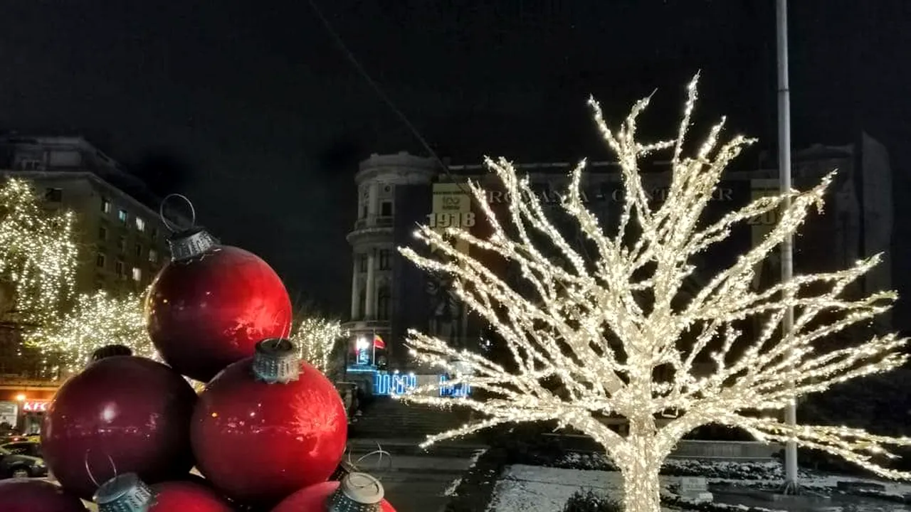 A început montarea decoraţiunilor de Crăciun pe străzile Capitalei