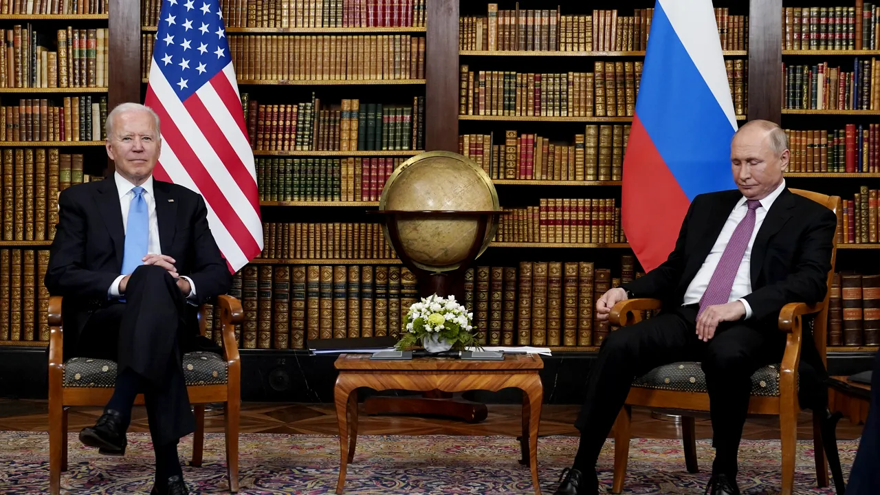 Preşedintele Biden îl numeşte pe Putin un „criminal de război