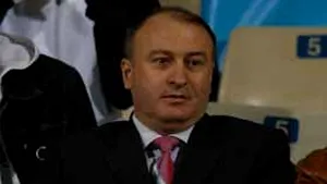 Marcel Lică a ieşit de la Crowne Plaza, unde Taher şi Copos au o întâlnire