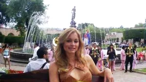 Primarul unui oraş olandez a cerut expulzarea fiicei lui Vladimir Putin, care locuieşte la Haga