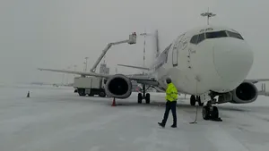 Întârziere de 14 ore a unui avion, la Sibiu. Alte zboruri sunt perturbate