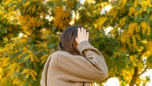 Polenul extrem din Europa afectează mai mulți oameni: A declanșat simptome și în cazul persoanelor care nu știau că suferă de alergii