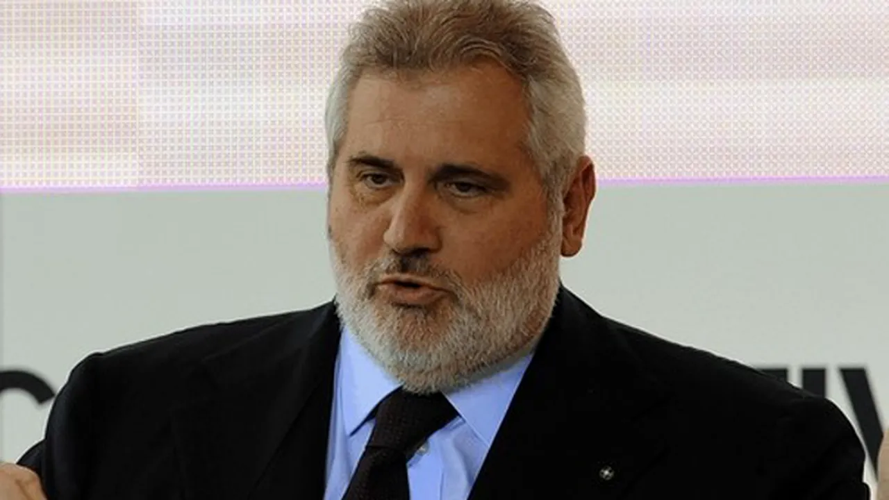 Vicepreşedintele UniCredit şi alţi doi oficiali, investigaţi pentru legături cu mafia siciliană