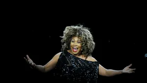 Tina Turner se căsătoreşte, la 73 de ani