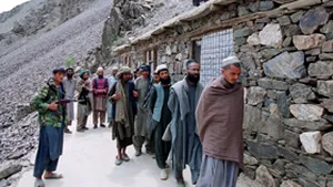 Talibanii promit o nouă campanie teroristă în Afganistan