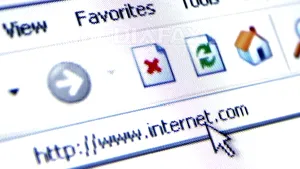 STUDIU: 47% din utilizatorii de internet nu ştiu dacă e legal sau nu conţinutul pe care îl accesează