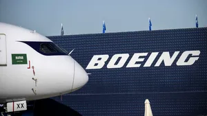 Sute de avioane Boeing 737 MAX trebuie verificate după descoperirea unei erori la montarea scaunelor. Ce înseamnă pentru pasageri
