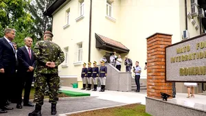 Iohannis, la Unitatea NATO: Este prima prezenţă concretă a Alianţei pe teritoriul României - VIDEO