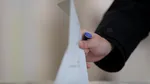 Sondaj: Cu cine ar vota românii la alegerile prezidenţiale? Răsturnare de situaţie în turul II