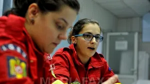 Cei doi paramedici ai SMURD Cluj ajunşi primii la locul accidentului aviatic din Apuseni, audiaţi de procurori