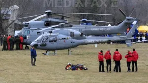 Familiile victimelor accidentului aerian din Franţa au început să sosească la faţa locului