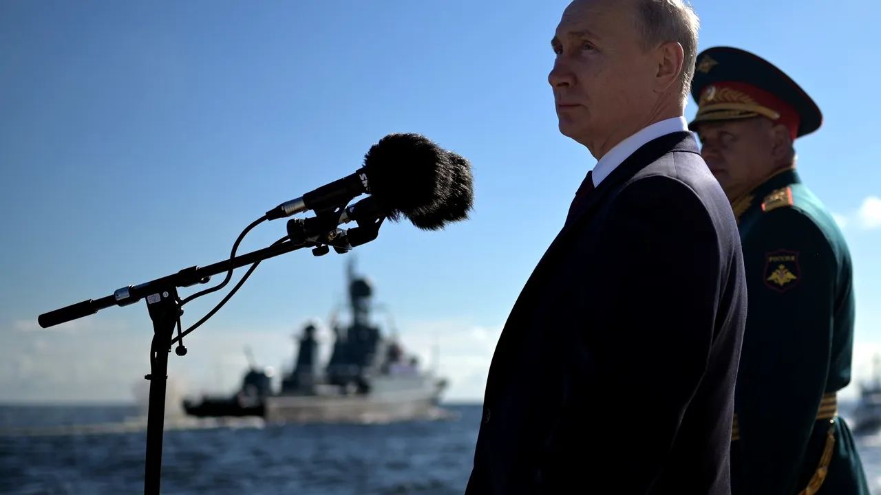 Putin spune că Marina Rusă va avea arme nucleare hipersonice/ 