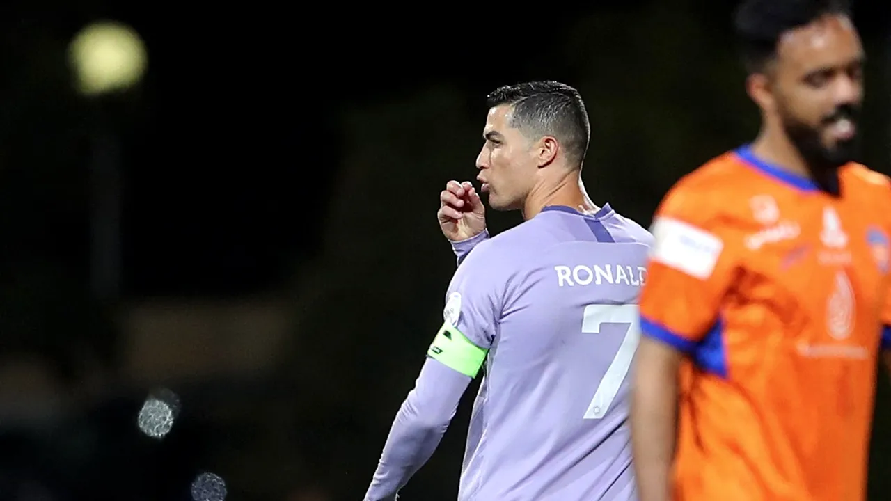 Cristiano Ronaldo, supărat după ce echipa sa a pierdut puncte importante în lupta pentru titlu. Cum l-au ironizat adversarii