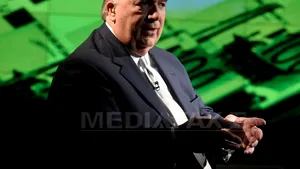 John Engler, fost guvernator Michigan, despre eliminarea vizelor pentru români